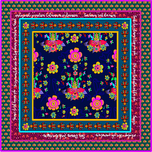 "La Caída de las Hojas" Mascada Turca. . Printing, Traditional illustration, Vector Illustration, and Pattern Design project by Paulina Esperanza Guerrero Rojas - 08.19.2025
