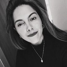KAREN MALDONADO. Een project van Marketing, Digitale marketing, Facebook-marketing, Instagram, Mobiele marketing, Social media, Marketing voor Instagram, Growth Marketing y SEM van Karen Maldonado - 21.08.2025