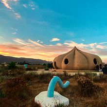 Retro Summer. Een project van Kleurcorrectie, Kleurentheorie, Instagram, Fotografie voor Instagram, Mobiele fotografie y Retoucheren van foto's van Pamela Ramirez - 22.08.2025