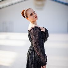 Dare to be elegant.. Fashion Design project by Alexandra Calin - 09.16.2025