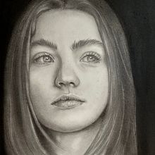 Portrait au graphite sur fond au pastel noir. Fine Arts, Drawing, Pencil Drawing, Realistic Drawing, Traditional illustration, Sketching, Figure Drawing, Artistic Drawing, and Portrait Drawing project by stedevere - 09.23.2025