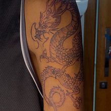 curso . Un projet de Conception de tatouage, Illustration traditionnelle et Illustration botanique de letdutra098 - 25.09.2025