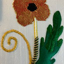 Goldwork Poppy. Bordado e Ilustração tradicional projeto de Sabrina Albert - 25.09.2025