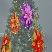 Cómo hacer bolas de Navidad elegantes para tu árbol y tu hogar. Un projet de Artisanat, Beaux Arts , et DIY de Gliiter Moda - 10.10.2025