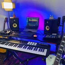 Proyecto Final del curso produccion musical. Un progetto di Musica e Produzione musicale di danyt_gtovar - 17.10.2025