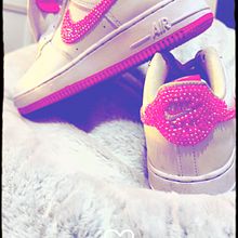 Queen kicks. Un proyecto de DIY, Diseño, Diseño de complementos, Diseño de moda y Business de Ami-Louise B - 22.10.2025