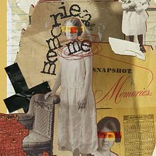 Memories of Me Digital Collage. Een project van Collage, Grafisch ontwerp,  Creativiteit, Digitaal ontwerp y Papercraft van Lilly Skye - 06.11.2025