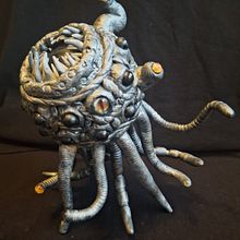 Azathoth: Escultura de Personagem em Plasticina Epóxi. Artes plásticas, Escultura, Design de personagens, e Cerâmica projeto de Ricardo Alves - 12.11.2025