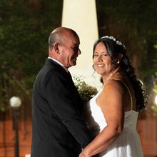 Mi primer casamiento. Photographic Composition, Photograph, Portrait Photograph, Documentar, and Photograph project by Sebastián Perini - 11.17.2025