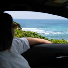 Toyota Corolla x Great Ocean Road. Un proyecto de Fotografía publicitaria, Fotografía Lifest, le, Retoque fotográfico, Vídeo, Edición de vídeo, Postproducción audiovisual y Realización audiovisual de Leanne Wilson - 25.11.2025