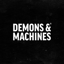 DEMONS & MACHINES — Challenge Creativo. Een project van Grafisch ontwerp,  Ontwerp, Marketing, Communicatie, Social media, Digitale marketing, Digitaal ontwerp y  Contentmarketing van Dario Frisone - 13.12.2025