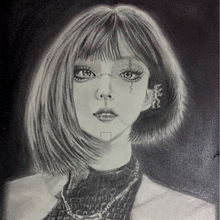 Korean girl. Un progetto di Disegno a matita, Disegno e Disegno realistico di azazelundesire - 14.12.2025