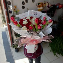 Proyectos empíricos con flores. Un progetto di Design floreale e vegetale di Karina Itzel Matias López - 15.12.2025