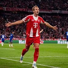 Champions League Poster. Design gráfico projeto de João Mihguel Silva Batista - 29.12.2025