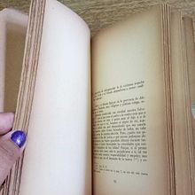 restauración de un libro. Un projet de Beaux Arts, Reliure , et DIY de Gabriela Villarroel Pérez - 29.12.2025