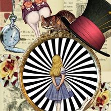 D´un autre monde. Un proyecto de Diseño de moda de Ivanna Ayelen Hernández Campos - 06.01.2026