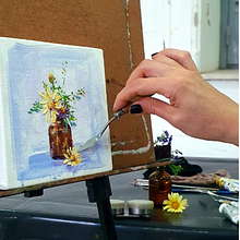 Frasquito con margaritas . Un proyecto de Bellas Artes y Pintura de Valeria Di Pascuale - 07.01.2026