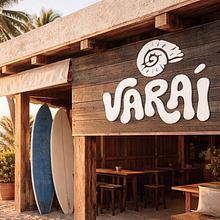 VARAÍ — Branding & Identidad Visual. Een project van Digitale illustratie,  Tekening, Grafisch ontwerp,  Br, ing en identiteit, Verhaallijn, Stor, telling, Communicatie,  Creativiteit, Social media,  Art direction, Digitaal ontwerp, Tekening met potlood, Logo-ontwerp y Vectorillustratie van Dario Frisone - 21.01.2026
