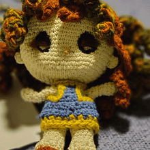 Un amigurumi de mi misma: "casi yo". Een project van Amigurumi, Craft, Haken, Textiel, Textielontwerp y Speelgoedontwerp van Maria Ines Bardin - 02.02.2026