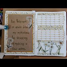 Final Project. Arts, Crafts, DIY, H, Lettering, Traditional illustration, Lettering, Management, and Productivit project by Dina Berns - 02.16.2026