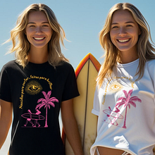 Surf Girls Club . Design grafic, Ilustrație digitală, Design textil, Design, Design vestimentar și Creativitate de Lidiana Oliveira dos Santos - 02.17.2026