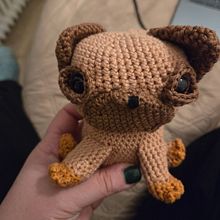 Pug - 3rd crochet tentative. Amigurumi, Arts, Crafts, Crochet, DIY, Fiber Arts, Textile Design, To, and Design project by Karolina - 03.18.2026