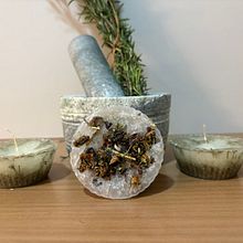 Quando o cuidado virou vela: meu primeiro experimento aromático . % Beltemires Corrêa Sampaio de Castro tarafından hazırlanan Kendin Yap, Ve Çiçek ve Bitki Tasarımı projesi - 03.27.2026