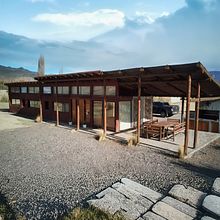 ARQUITECTURA DEL UMBRAL. Un projet de Architecture de Leandro Velez - 30.03.2026