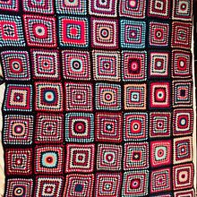 Mi primer Granny Square  . % Alejandra Samour tarafından hazırlanan Tığ işi, Kendin Yap, El, Ve af Sanatları projesi - 04.08.2026