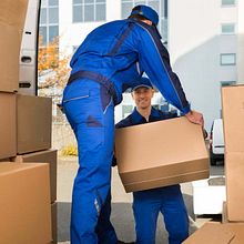 Brooklyn moving company. Graphic Design project by robertkauffman1 - 04.20.2026