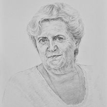 My mom's portrait Ein Projekt aus dem Bereich Traditionelle Illustration, Bleistiftzeichnung, Zeichnung, Porträtzeichnung und Realistische Zeichnung von Ruokonen Elena - 03.05.2026