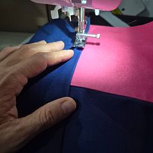 La Tote de la bugambulia. Costura, e Design têxtil projeto de Kat Varela Blanco - 01.06.2026