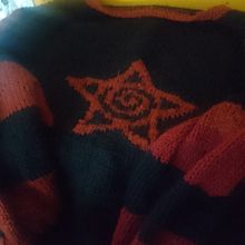 Suéter negro a palillo . Design accesoriu, Arte din fibre, Tricotat și Design textil de guillermogallade - 06.07.2026