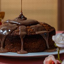 Bolo de chocolate chocolatudo! . % Maria Izabele Cavalcanti de Araújo tarafından hazırlanan Fotoğrafçılık projesi - 07.21.2026