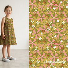 COLECCION DE ESTAMPADOS FLORALES. Un progetto di Design, Disegno, Illustrazione digitale e Textile Design di Naiara Goyechea Medina - 25.07.2026