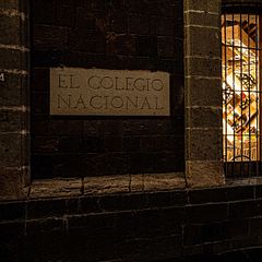 Librería y cafetería del Colegio Nacional