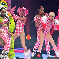 Bangerz Tour with Miley Cyrus