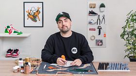 Customizing Sneakers with Paint and Other Materials. Craft, and Fashion course by Juan Pablo Bello (MYSNKRS Customs)