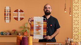 Geometric Braiding: from Dyeing to the Final Product. Craft course by Julio de Paiva