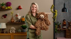 Creation of Soft Animals with Crochet. Craft course by Kerry Lord