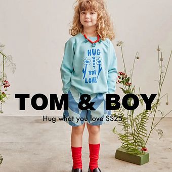Tom & Boy "Hug what you love"  SS25. Een project van Fotografie van White Dog Studio - 19.03.2025