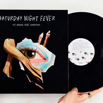 Saturday Night Fever, rediseño de portada de vinilo. Een project van Collage, Digitale fotografie,  Ontwerp y  Creativiteit van sara_williamsonalonso - 23.08.2025