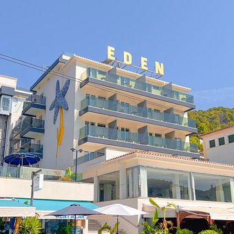 Mallorca with a cinematic feel. Color Theor, Instagram Photograph, Outdoor Photograph, and Photographic Composition project by Romina Astorino - 08.29.2025