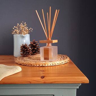 Professional photography for Instagram . Marketing, Advertising, Mobile Photograph, Product Photograph, Photograph, Social Media, Instagram, Instagram Photograph, Lifest, le Photograph, and Mobile Marketing project by felicity_dsc - 11.16.2025