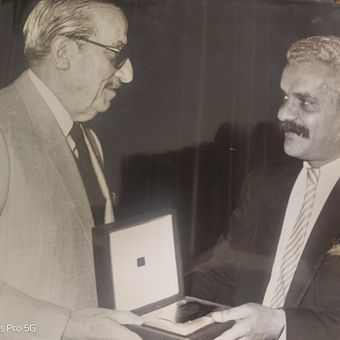 Alberto Laya Periodista de La Nacion. Narrative, and Non-Fiction Writing project by Julián Laya - 12.15.2025