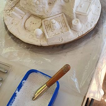 Tomas Barcelo Sculpting Process. Arts, Crafts, Character Design, Decorative Painting, Fine Arts, and Sculpture project by Martin Buckingham - 01.06.2026