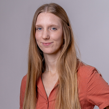 Tiffany Lusteg