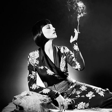 Manuel Outumuro: un fotógrafo dedicado a la moda y al cine