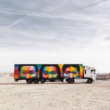 Arte itinerante a lomos de un camión de mercancías