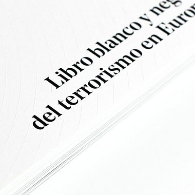 Libro blanco y negro del terrorismo en Europa, de Relajaelcoco